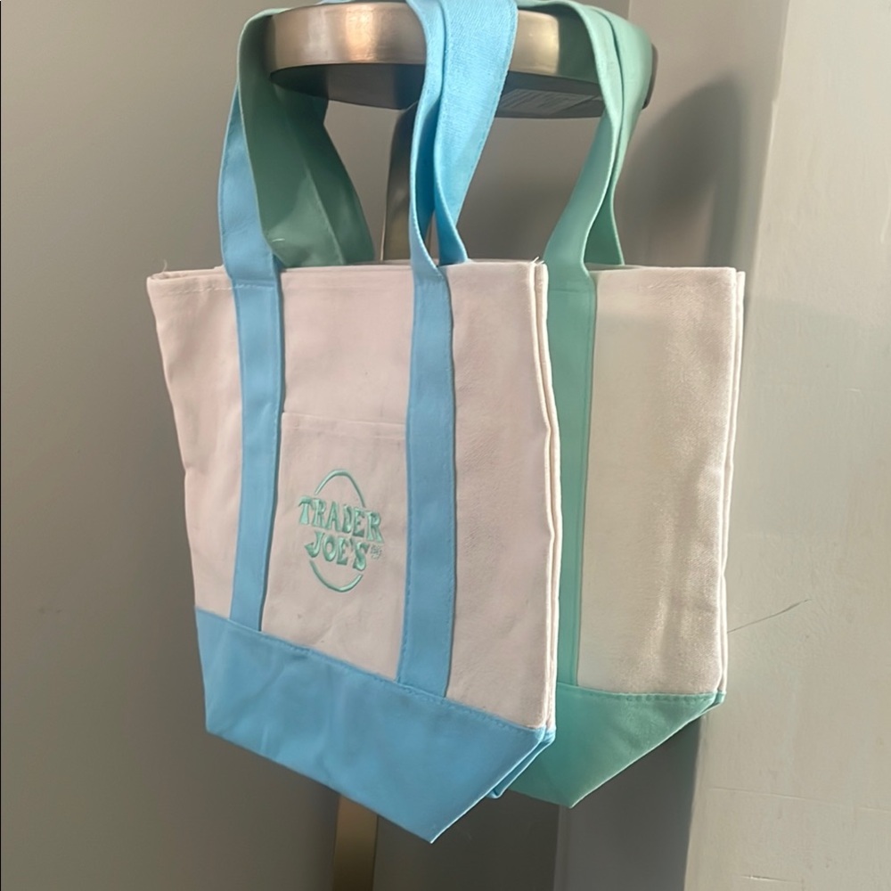 Trader Joe’s Blue and Green Pastel  canvas bags lot of 2